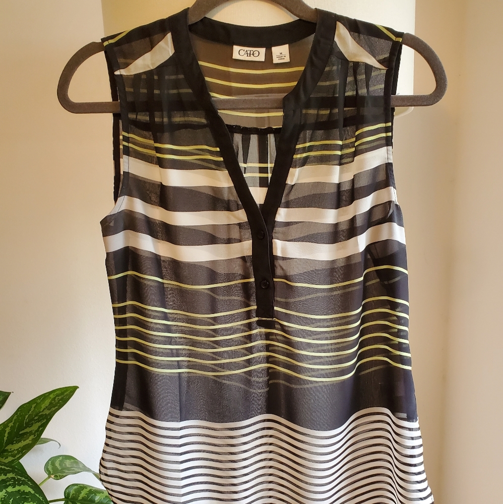 🏷CATO  Sheer black button top